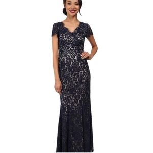 ELIZA J Navy Lace Mermaid Style Full Length Maxi Gown V Neck Short Sleeves 10